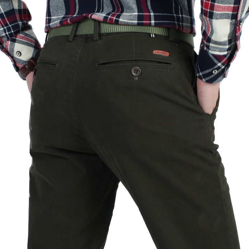Comfortable chino pants for men with versatile pockets Lune London