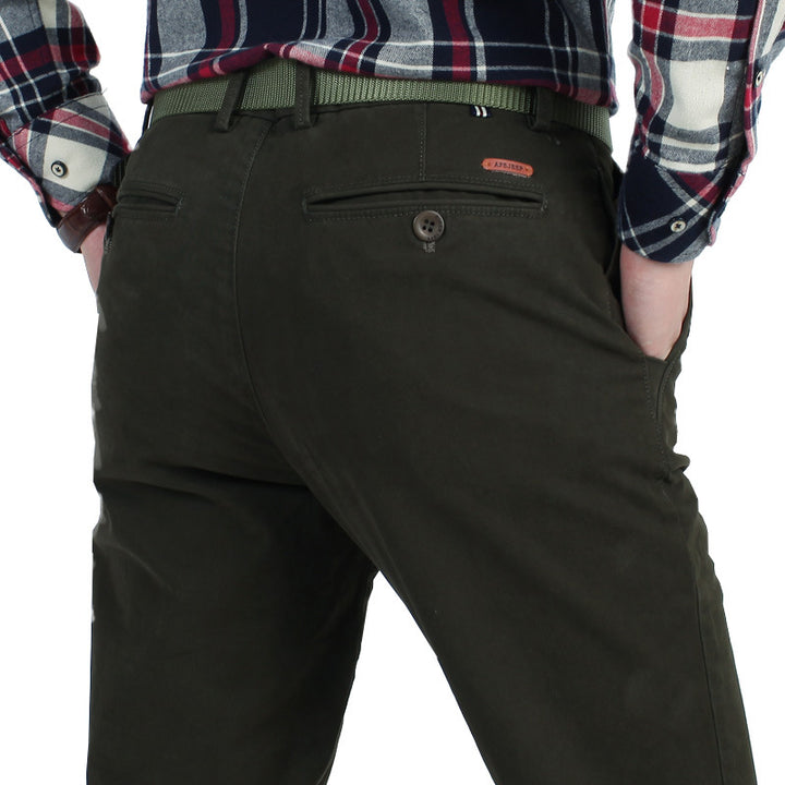 Comfortable chino pants for men with versatile pockets Lune London