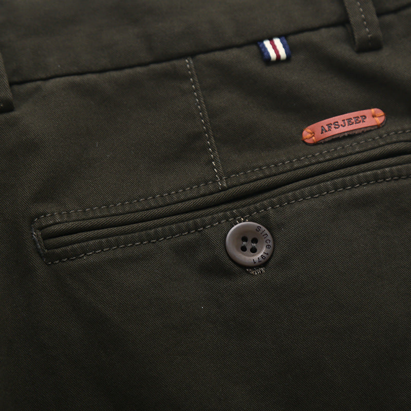 Comfortable chino pants for men with versatile pockets Lune London