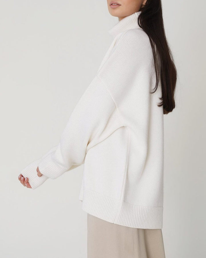 Lune London | Elegant Oversized Women's Turtleneck Sweater Made Of Cotton