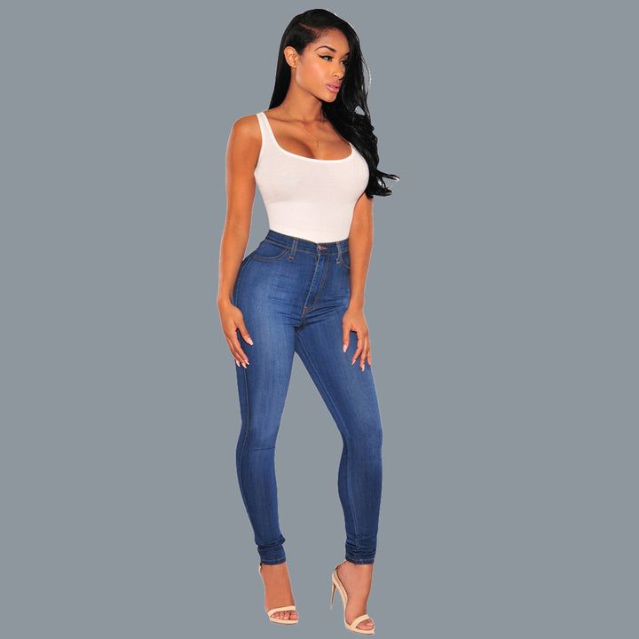 Skinny jeans for women with a high waist and flattering cut Lune London