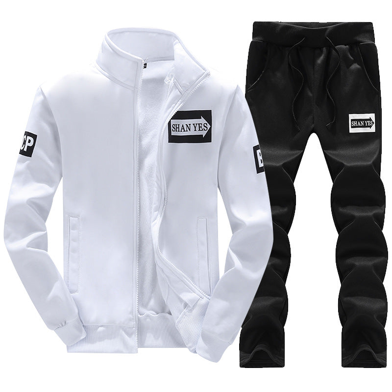 Men's sporty tracksuit with zipper and side pockets Chic und Stil