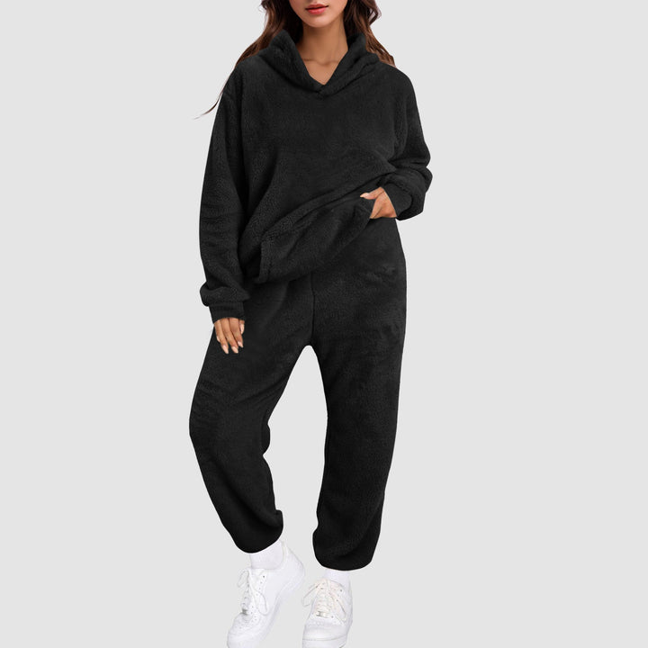 Lune London | Warm House Suit for Winter