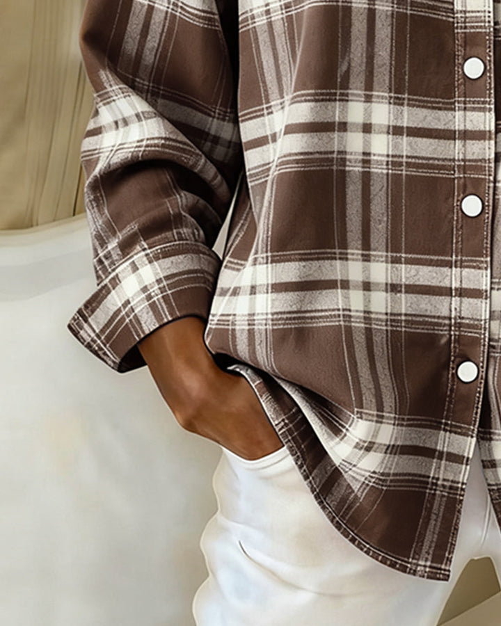 Lune London | Checked pattern and notched lapel