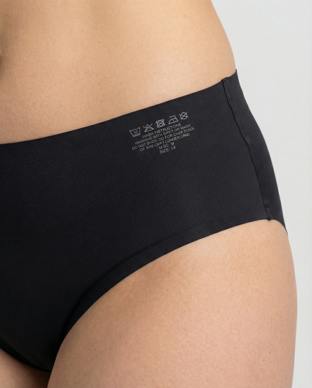 Lune London | Silky Soft Seamless Underwear