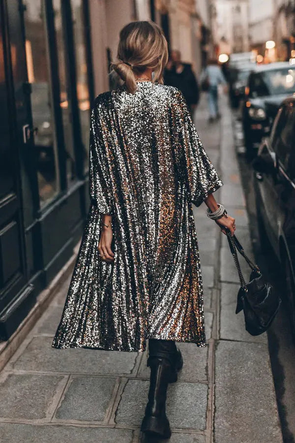 Lune London | Glamour Kimono Made Of Sequins with Keyhole