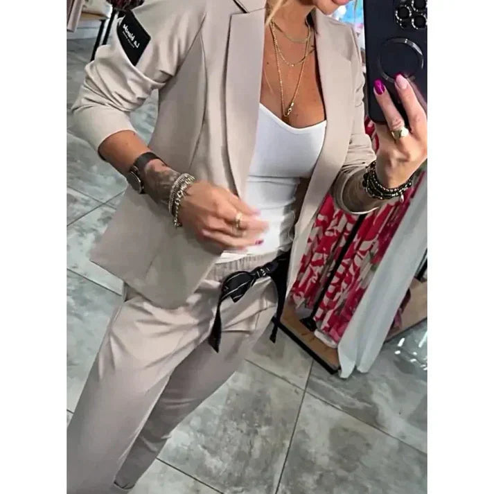 Chic Und Stil | Casual Two-Piece Suit