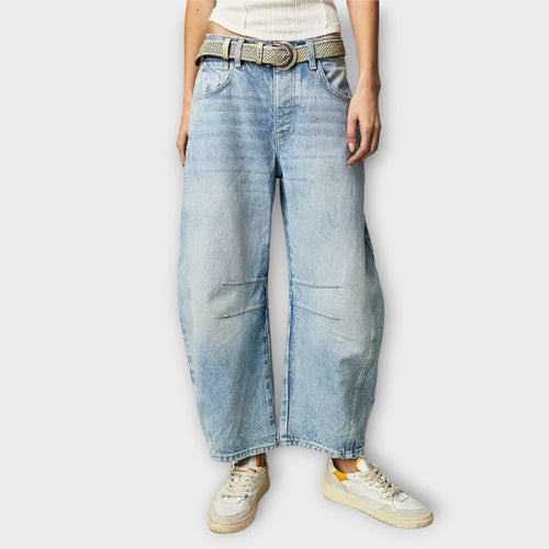 Lune London | Stylish Loose-Fitting Jeans