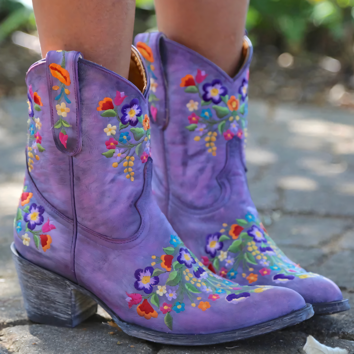 Lune London | Weatherproof Vintage Cowgirl Boots