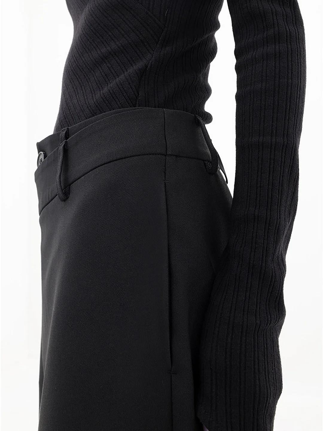 Lune London | Asymmetric baggy pants