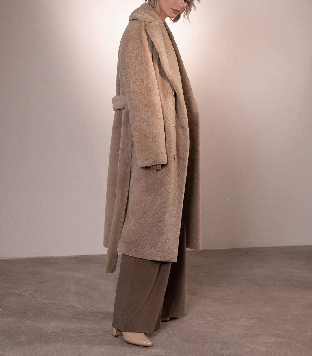 Lune London | Long Coat with Elegant Shape