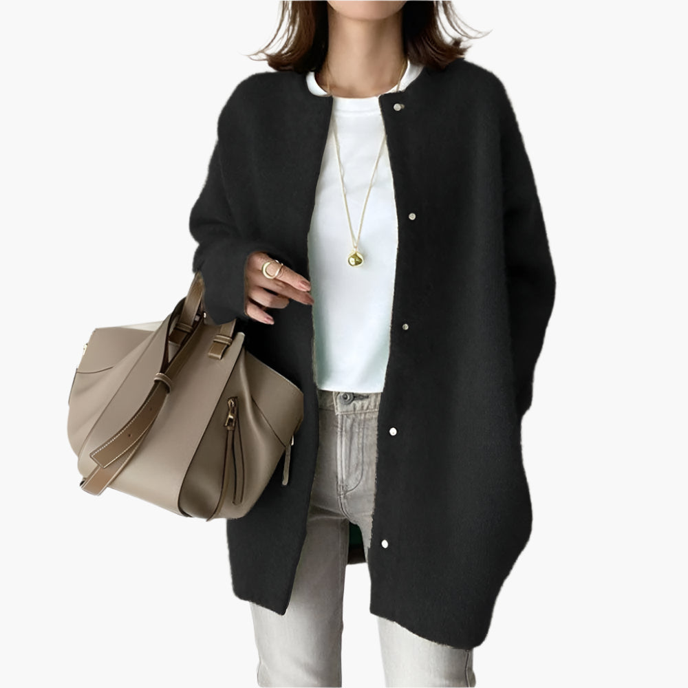 Lune London | Oversized knitted cardigan - Fashionable casual cardigan for everyday and office