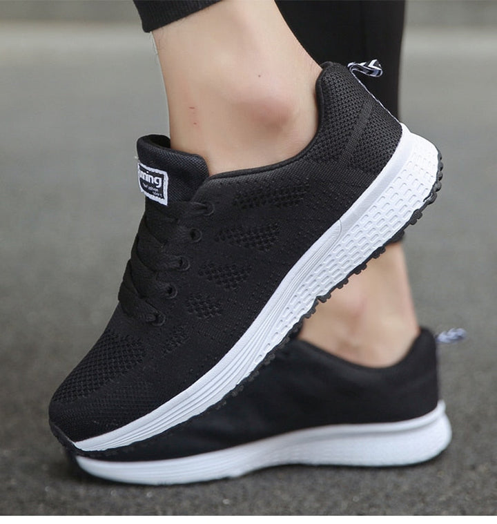 Lune London | Orthopedic Sports Shoes for A Pain-Free Life