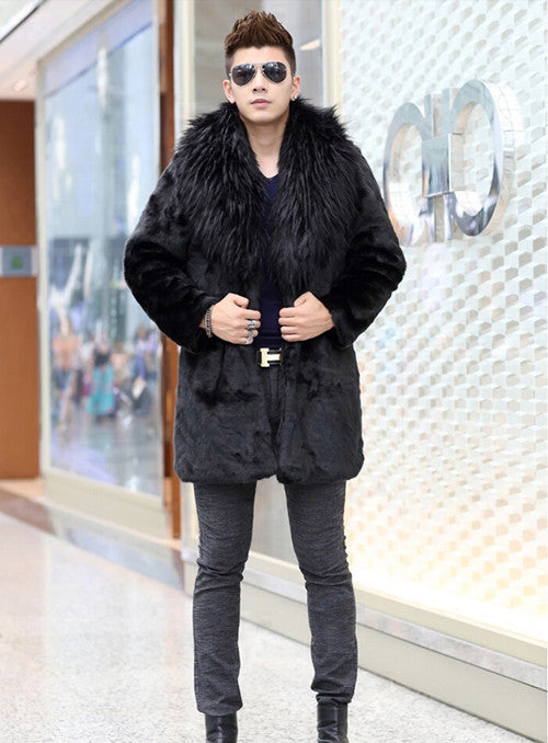 Elegant faux fur coat for men with luxurious collar Lune London