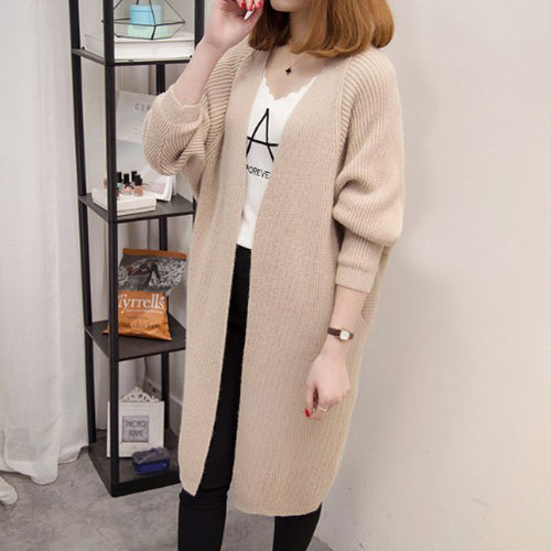Cardigan décontracté pour femmes avec un décolleté en V profond et un design ample Chic & Stil