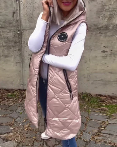 Lune London | Casual sleeveless quilted jacket with hood and zipper