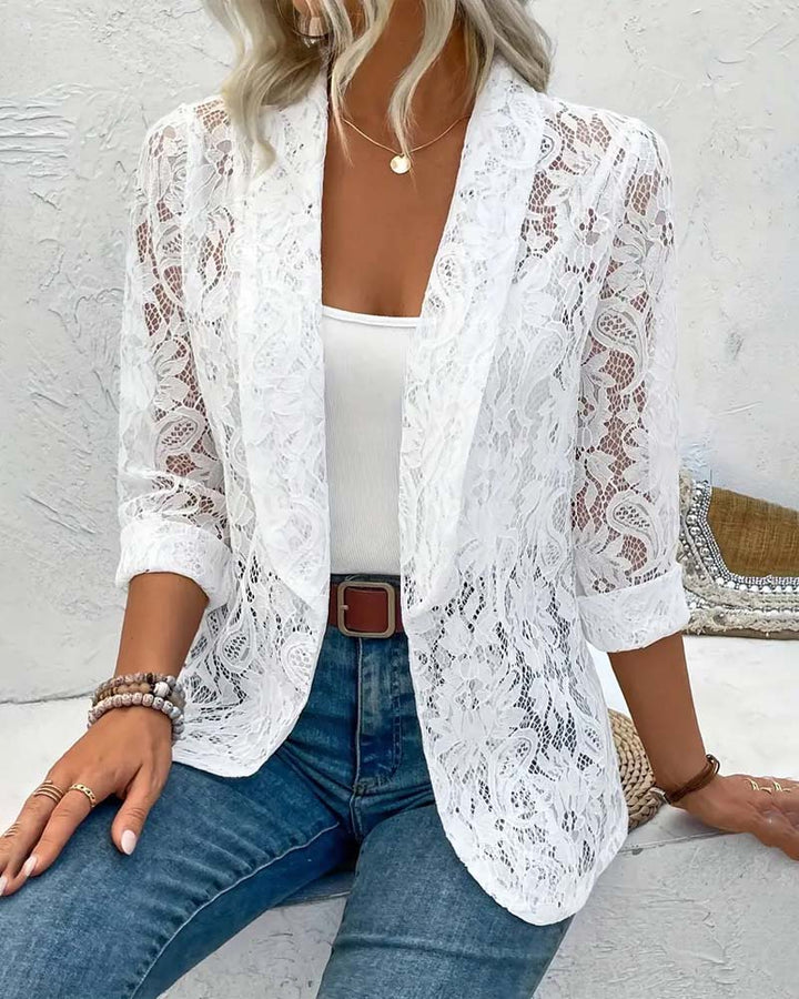Lune London | Elegant, Solid Color Coat with Floral Lace Collar