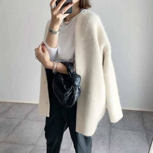 Lune London | Oversized knitted cardigan - Fashionable casual cardigan for everyday and office