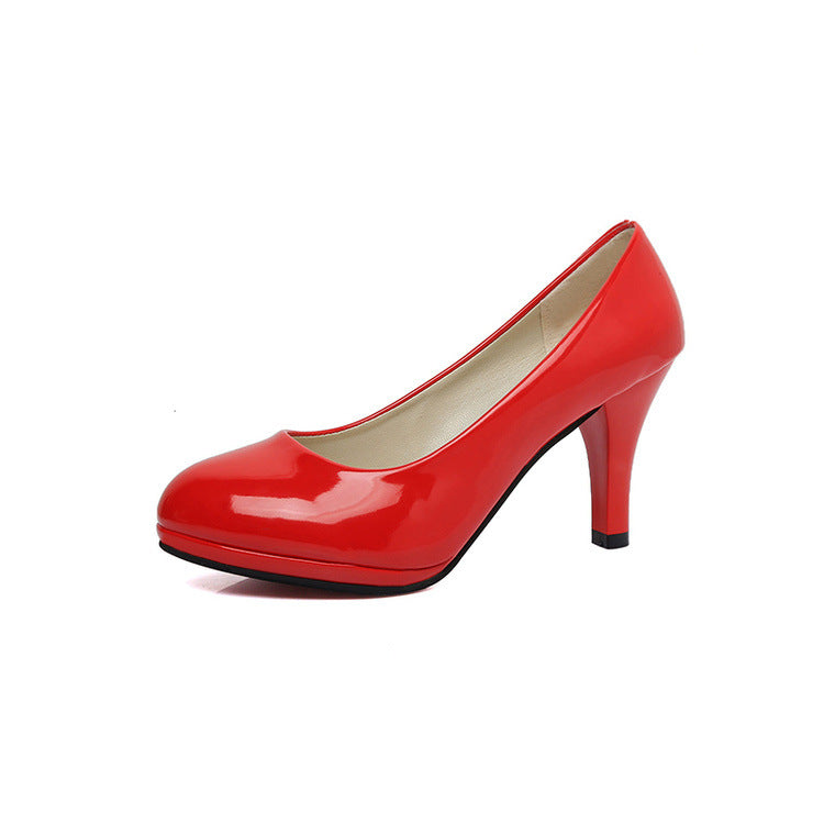 Women Elegant Patent Pumps with High-Quality Comfort and Feminine Silhouette Lune London