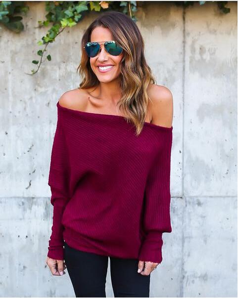 Casual knitted off-the-shoulder sweater for women in oversized style Lune Londonl