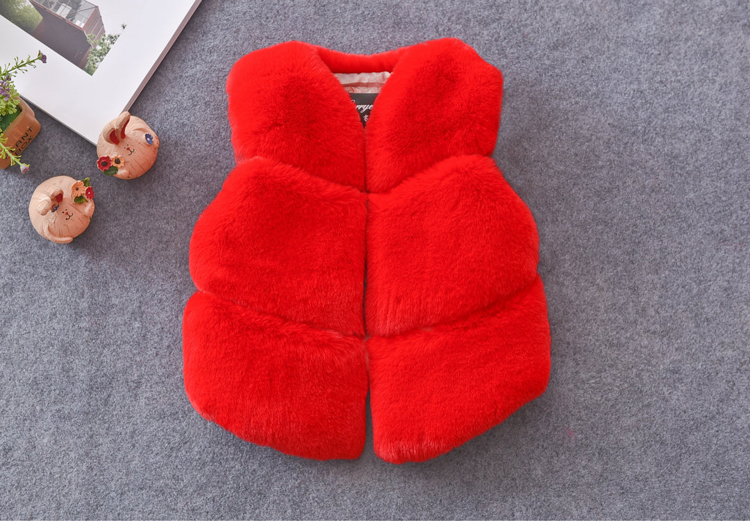 Ladies Cozy Faux Fur Jacket with High Collar Lune London
