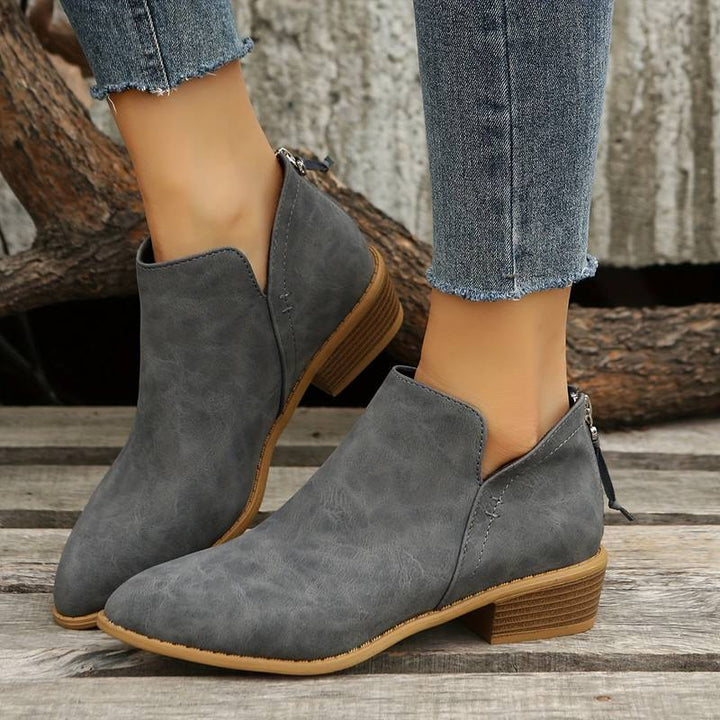 Lune London | Elegant ankle boots for women for autumn