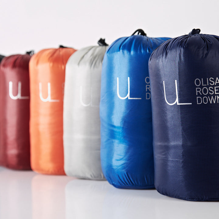 Lightweight down jacket for men with removable hood and water-repellent material Lune London