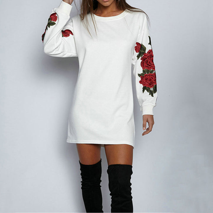 Robe-sweat femme avec design de broderie florale et manches larges Chic & Stil