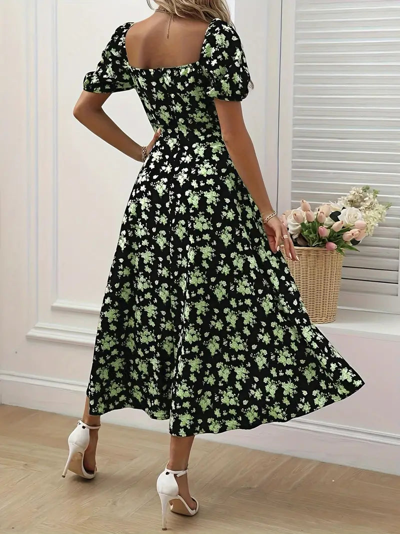 Lune London | Chic dress with puff sleeves in A-line style with floral print