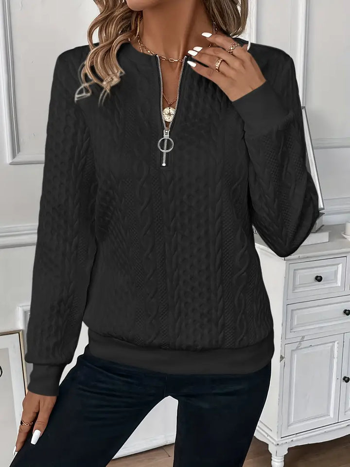 Lune London | Elegant Zipper Sweater for Comfort and Style