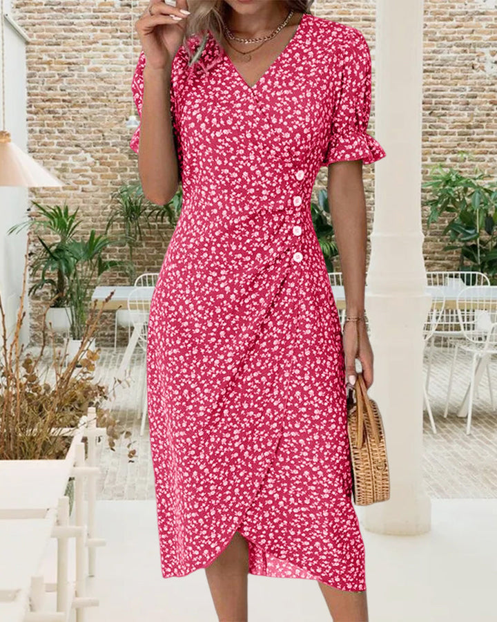 Lune London | Chic wrap midi dress with floral pattern and button detail Elegant dress with V-neck and floral print