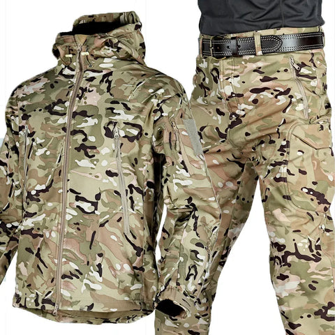 Men's Multifunctional Jacket with Fleece Lining and Zipper Lune London
