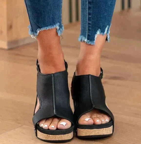 Lune London | Orthopedic Women's Sandals in Ergonomic Design