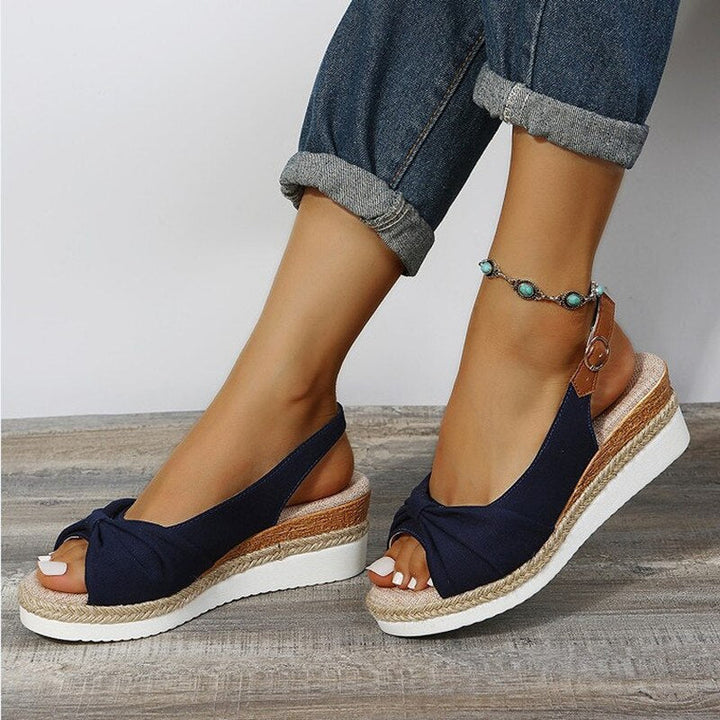 Lune London | Orthopedic sandals with toes