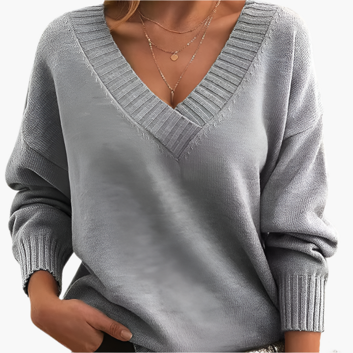 Lune London | V neck sweater - Elegant knit sweater in an oversized style for everyday and office use
