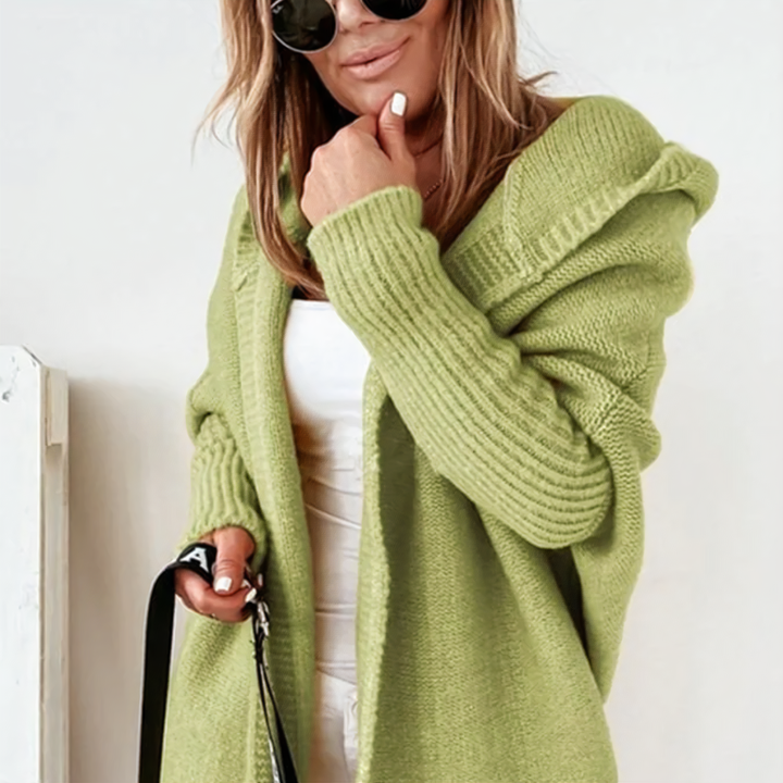Lune London | Mid-length coat with smooth seams