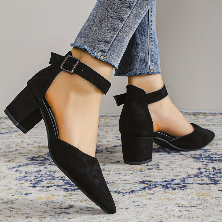 Lune London | Women's sandals with block heel lacing, with ankle strap, elegant