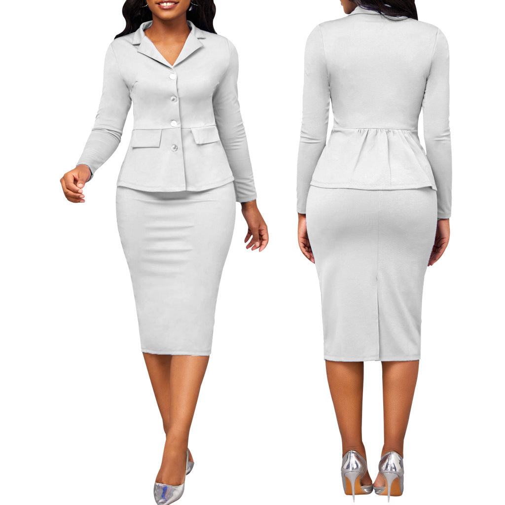 Lune London - Two-piece women's suit with white collar and long sleeves