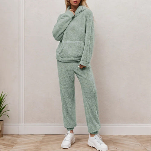 Lune London | Warm House Suit for Winter