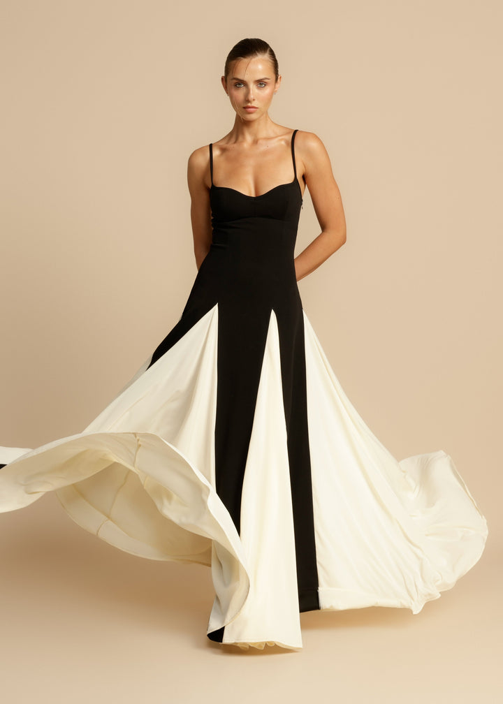 Lune London | Spaghetti Strap Color Block Swing Maxi Dress