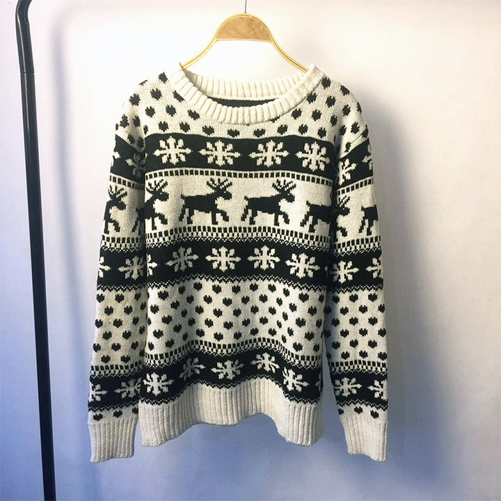 Christmas sweater for women with festive reindeer design and classic Norwegian pattern Lune London