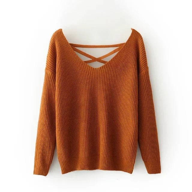 Casual knit sweater for women with modern back neckline Lune Londonl