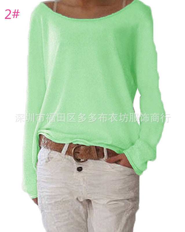 Casual and lightweight sweater for women with wide neckline Lune London