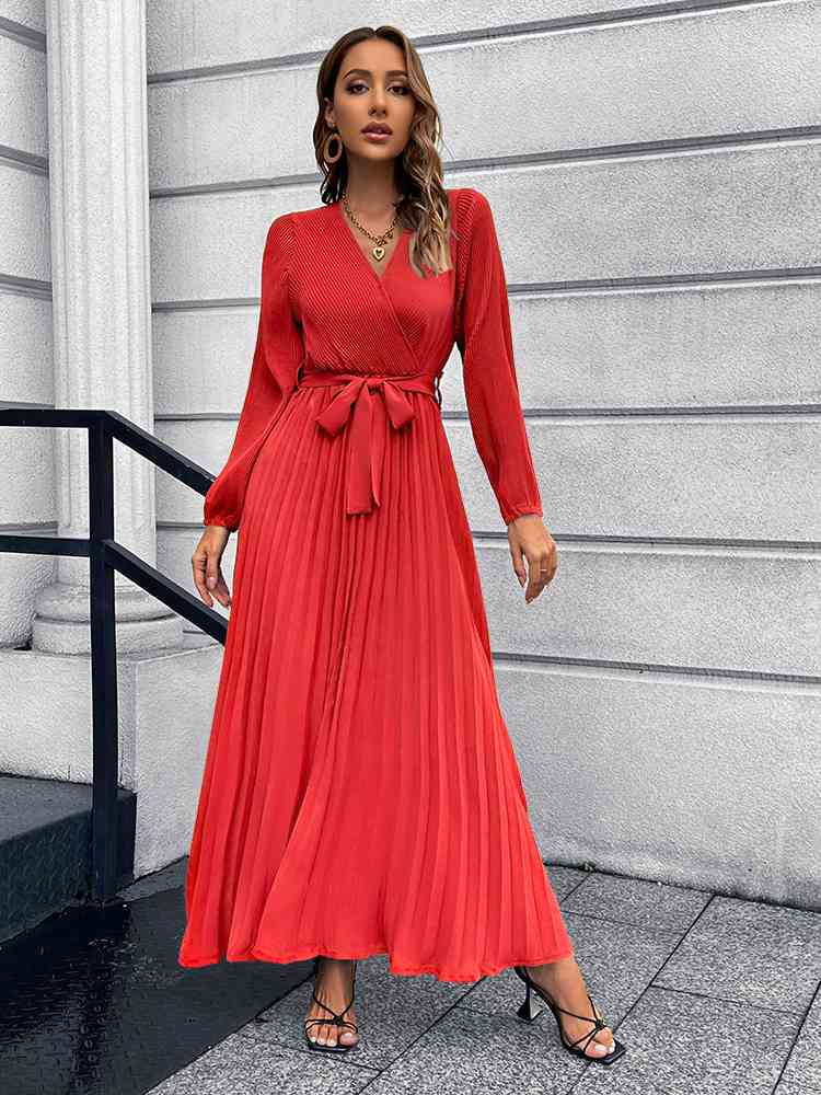 Lune London | V-neck Tie Belt Pleated Maxi Dress