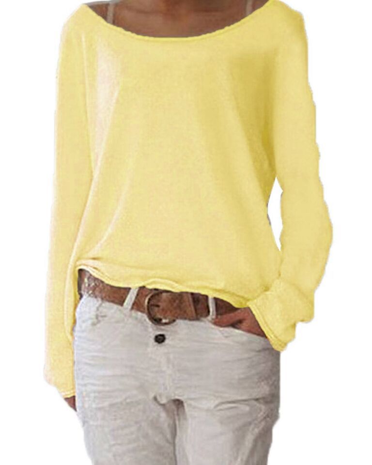Casual and lightweight sweater for women with wide neckline Lune London