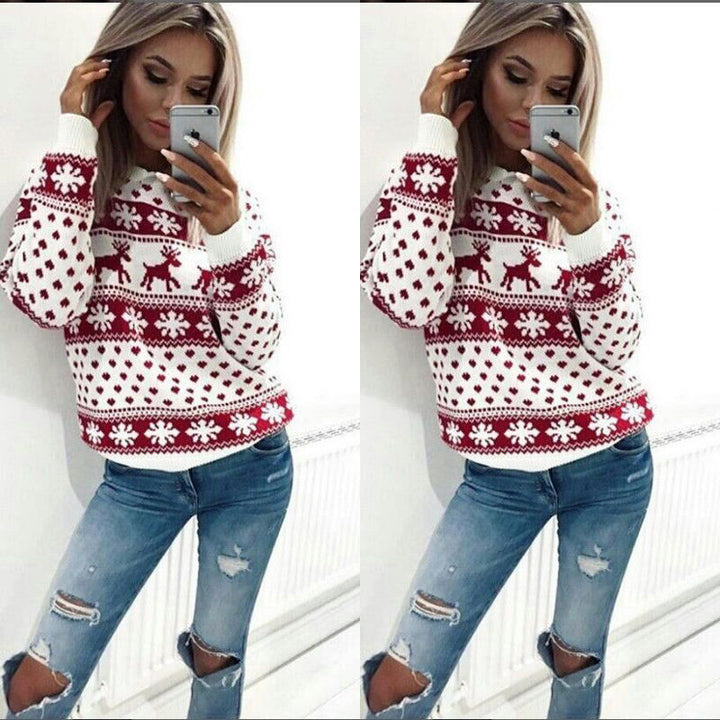 Comfortable Christmas sweater for women with snowflake and reindeer pattern Lune London