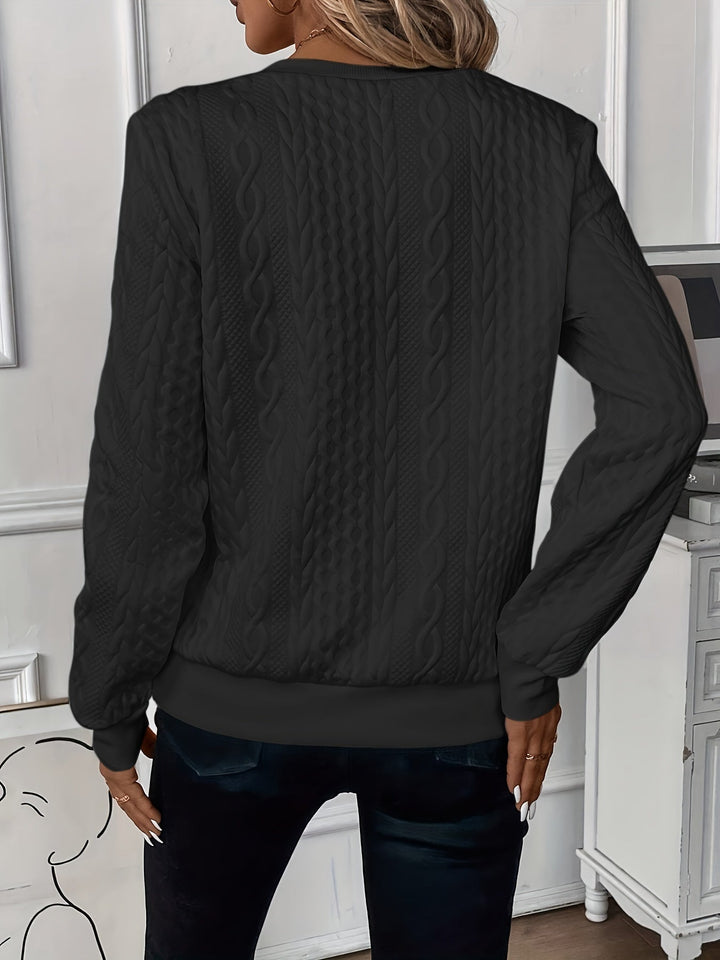 Chic Und Stil | Elegant Sweater with Zipper