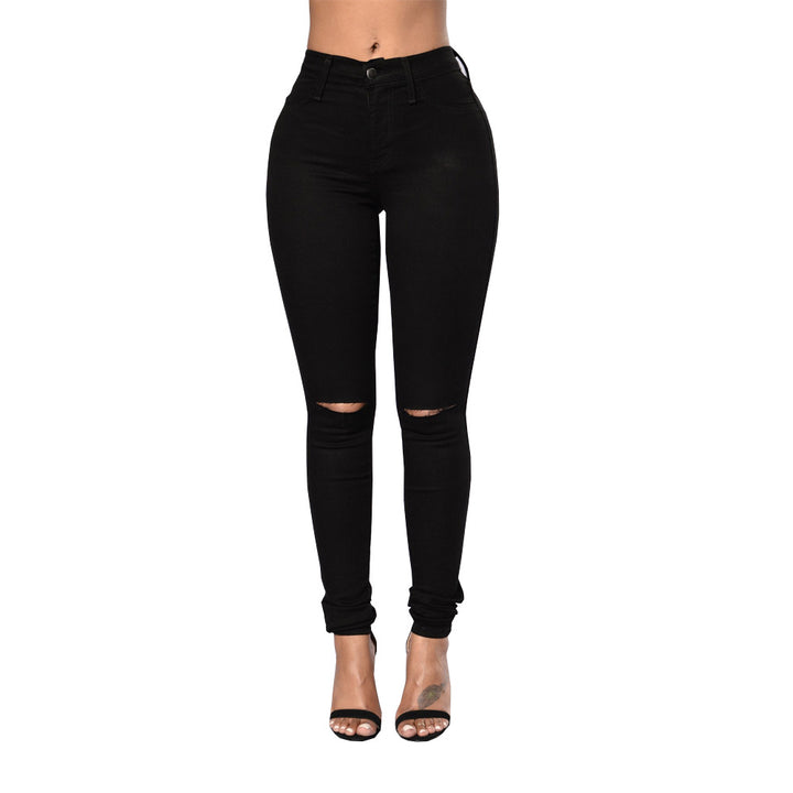 High-waisted jeans for women with trendy ripped details and fitted cut Lune London