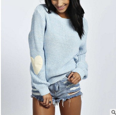 Chunky knit sweater for women with heart-shaped appliqué and loose fit Lune Londonl
