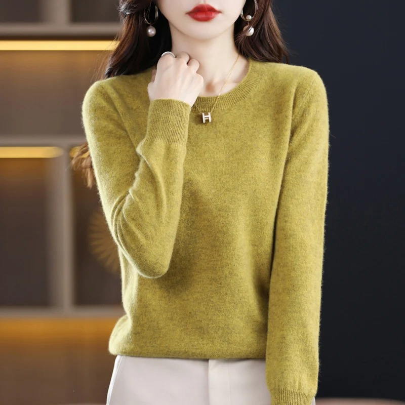 Lune London | Women's Cashmere Sweater Classic Round Neck Soft Stylish